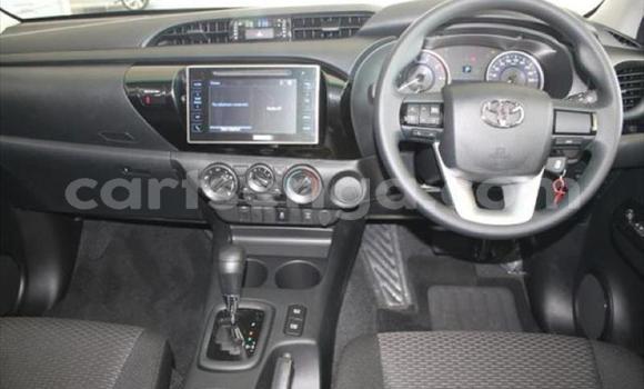 Acheter Occasion Voiture Toyota Hilux Blanc à Manzini, Manzini Acheter Occasion Voiture Toyota Hilux Blanc à Manzini, Manzini