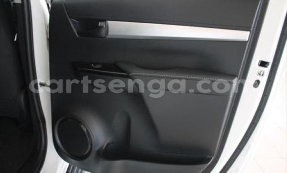 Acheter Occasion Voiture Toyota Hilux Blanc à Manzini, Manzini Acheter Occasion Voiture Toyota Hilux Blanc à Manzini, Manzini