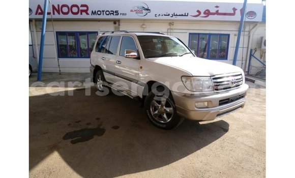 Nunua Imported Toyota Land Cruiser White Gari ndani ya Import - Dubai nchini Hhohho Nunua Imported Toyota Land Cruiser White Gari ndani ya Import - Dubai nchini Hhohho