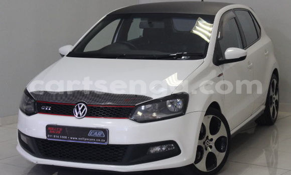 Nunua Ilio tumika Volkswagen Polo GTI White Gari ndani ya Bulembu nchini Hhohho Nunua Ilio tumika Volkswagen Polo GTI White Gari ndani ya Bulembu nchini Hhohho