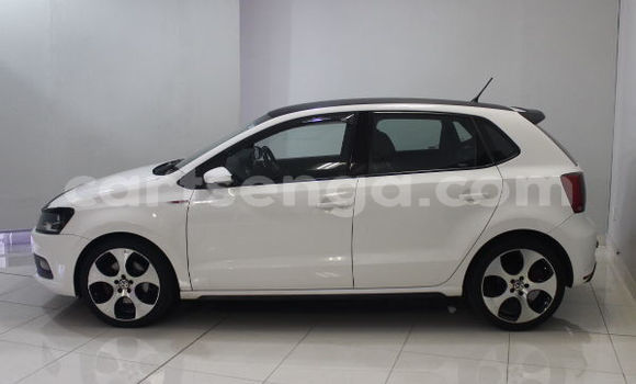 Nunua Ilio tumika Volkswagen Polo GTI White Gari ndani ya Bulembu nchini Hhohho Nunua Ilio tumika Volkswagen Polo GTI White Gari ndani ya Bulembu nchini Hhohho