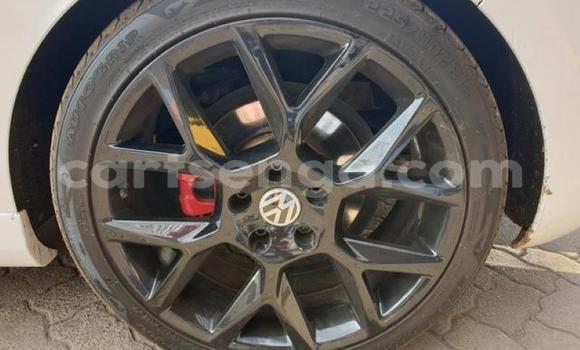 Nunua Ilio tumika Volkswagen Golf GTI White Gari ndani ya Bulembu nchini Hhohho Nunua Ilio tumika Volkswagen Golf GTI White Gari ndani ya Bulembu nchini Hhohho