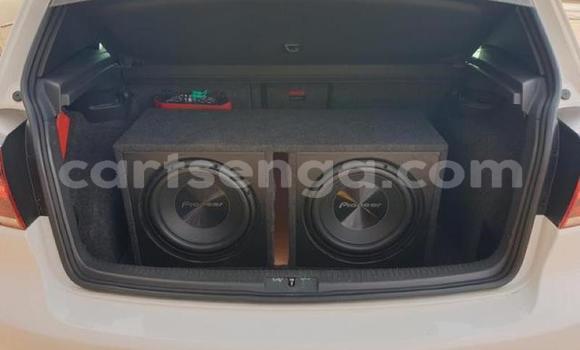 Nunua Ilio tumika Volkswagen Golf GTI White Gari ndani ya Bulembu nchini Hhohho Nunua Ilio tumika Volkswagen Golf GTI White Gari ndani ya Bulembu nchini Hhohho