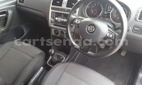 Nunua Ilio tumika Volkswagen Polo White Gari ndani ya Ezulwini nchini Hhohho Nunua Ilio tumika Volkswagen Polo White Gari ndani ya Ezulwini nchini Hhohho