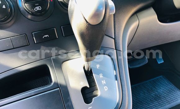 Nunua Ilio tumika Hyundai H1 White Gari ndani ya Hluti nchini Wilaya ya Shiselweni Nunua Ilio tumika Hyundai H1 White Gari ndani ya Hluti nchini Wilaya ya Shiselweni