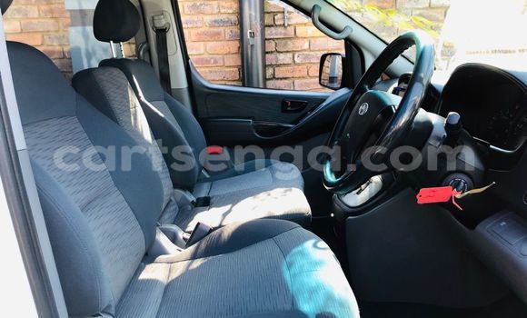 Nunua Ilio tumika Hyundai H1 White Gari ndani ya Hluti nchini Wilaya ya Shiselweni Nunua Ilio tumika Hyundai H1 White Gari ndani ya Hluti nchini Wilaya ya Shiselweni