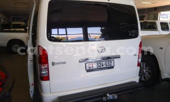 Acheter Occasion Voiture Toyota 2000GT Blanc à Ezulwini, Hhohho Acheter Occasion Voiture Toyota 2000GT Blanc à Ezulwini, Hhohho