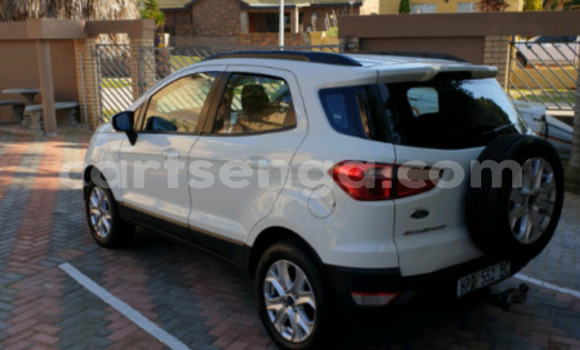 Nunua Ilio tumika Ford EcoSport White Gari ndani ya Bulembu nchini Hhohho Nunua Ilio tumika Ford EcoSport White Gari ndani ya Bulembu nchini Hhohho