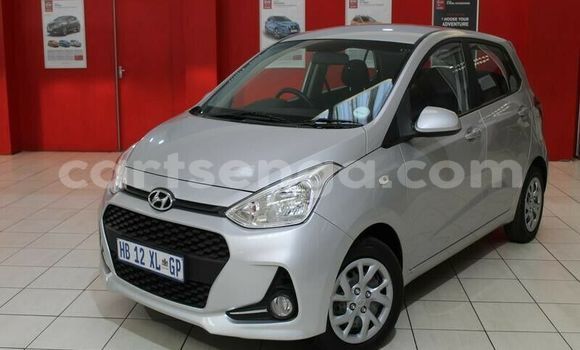 Nunua Ilio tumika Hyundai i10 Silver Gari ndani ya Ezulwini nchini Hhohho Nunua Ilio tumika Hyundai i10 Silver Gari ndani ya Ezulwini nchini Hhohho