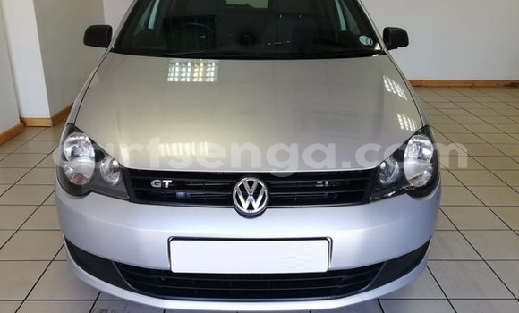 Nunua Ilio tumika Volkswagen Polo Silver Gari ndani ya Ezulwini nchini Hhohho Nunua Ilio tumika Volkswagen Polo Silver Gari ndani ya Ezulwini nchini Hhohho