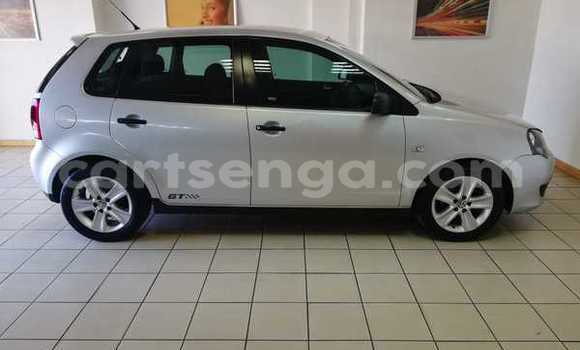 Nunua Ilio tumika Volkswagen Polo Silver Gari ndani ya Ezulwini nchini Hhohho Nunua Ilio tumika Volkswagen Polo Silver Gari ndani ya Ezulwini nchini Hhohho