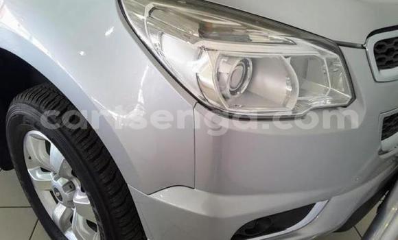 Nunua Ilio tumika Chevrolet TrailBlazer Silver Gari ndani ya Bulembu nchini Hhohho Nunua Ilio tumika Chevrolet TrailBlazer Silver Gari ndani ya Bulembu nchini Hhohho