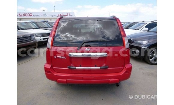 Acheter Import Utilitaire Nissan Evalia Rouge à Import - Dubai, Hhohho Acheter Import Utilitaire Nissan Evalia Rouge à Import - Dubai, Hhohho