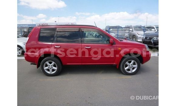 Acheter Import Utilitaire Nissan Evalia Rouge à Import - Dubai, Hhohho Acheter Import Utilitaire Nissan Evalia Rouge à Import - Dubai, Hhohho