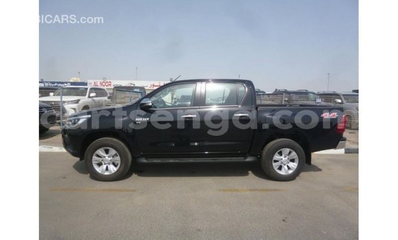 Acheter Import Voiture Toyota Hilux Noir à Import - Dubai, Hhohho Acheter Import Voiture Toyota Hilux Noir à Import - Dubai, Hhohho
