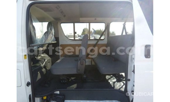 Acheter Import Voiture Toyota Hiace Blanc à Import - Dubai, Hhohho Acheter Import Voiture Toyota Hiace Blanc à Import - Dubai, Hhohho