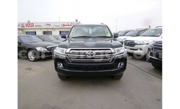 Acheter Import Voiture Toyota Land Cruiser Bleu à Import - Dubai, Hhohho Acheter Import Voiture Toyota Land Cruiser Bleu à Import - Dubai, Hhohho