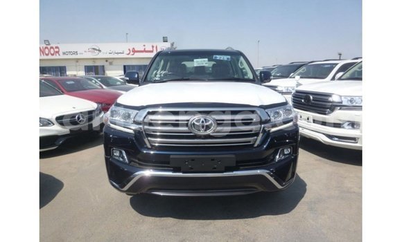 Acheter Import Voiture Toyota Land Cruiser Bleu à Import - Dubai, Hhohho Acheter Import Voiture Toyota Land Cruiser Bleu à Import - Dubai, Hhohho