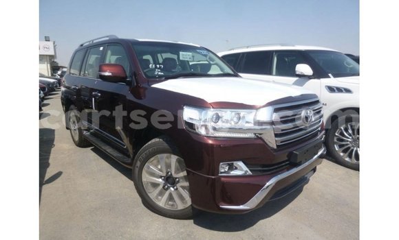 Acheter Import Voiture Toyota Land Cruiser Rouge à Import - Dubai, Hhohho Acheter Import Voiture Toyota Land Cruiser Rouge à Import - Dubai, Hhohho