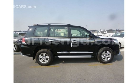 Acheter Import Voiture Toyota Land Cruiser Noir à Import - Dubai, Hhohho Acheter Import Voiture Toyota Land Cruiser Noir à Import - Dubai, Hhohho