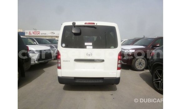 Buy Import Toyota Hiace White Car in Import - Dubai in Hhohho Buy Import Toyota Hiace White Car in Import - Dubai in Hhohho