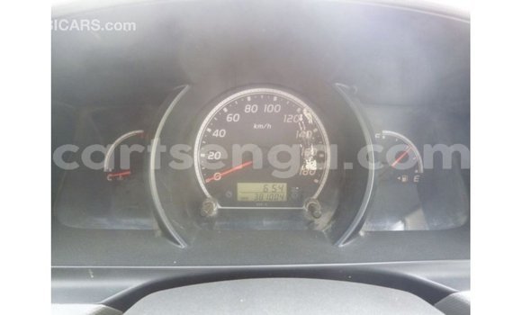 Buy Import Toyota Hiace White Car in Import - Dubai in Hhohho Buy Import Toyota Hiace White Car in Import - Dubai in Hhohho