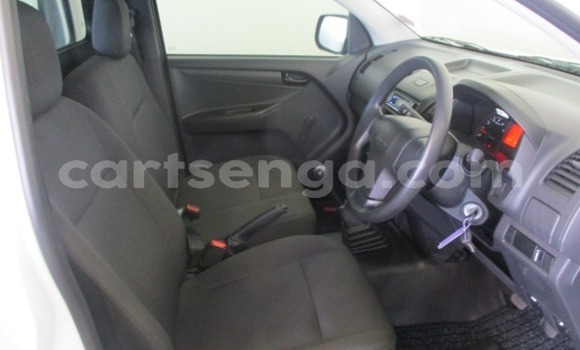 Acheter Occasion Voiture Isuzu KB Blanc à Ezulwini, Hhohho Acheter Occasion Voiture Isuzu KB Blanc à Ezulwini, Hhohho