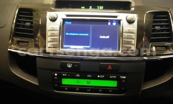 Acheter Occasion Voiture Toyota Fortuner Blanc à Ezulwini, Hhohho Acheter Occasion Voiture Toyota Fortuner Blanc à Ezulwini, Hhohho