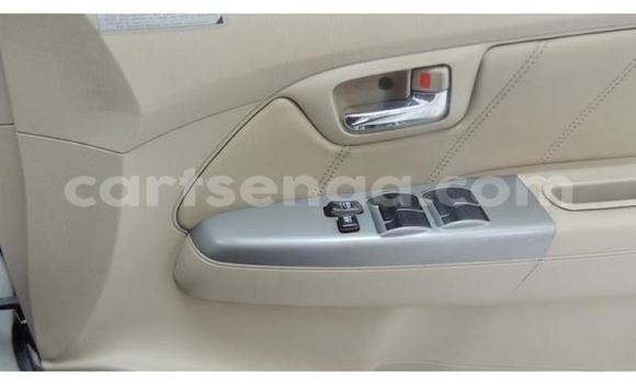 Acheter Occasion Voiture Toyota Fortuner Blanc à Ezulwini, Hhohho Acheter Occasion Voiture Toyota Fortuner Blanc à Ezulwini, Hhohho