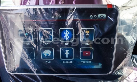 Nunua Imported Toyota Land Cruiser Black Gari ndani ya Import - Dubai nchini Hhohho Nunua Imported Toyota Land Cruiser Black Gari ndani ya Import - Dubai nchini Hhohho