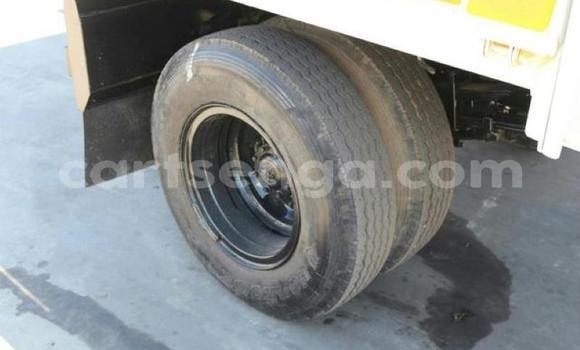 Buy Used Hyundai H200 White Truck in Manzini in Manzini Buy Used Hyundai H200 White Truck in Manzini in Manzini