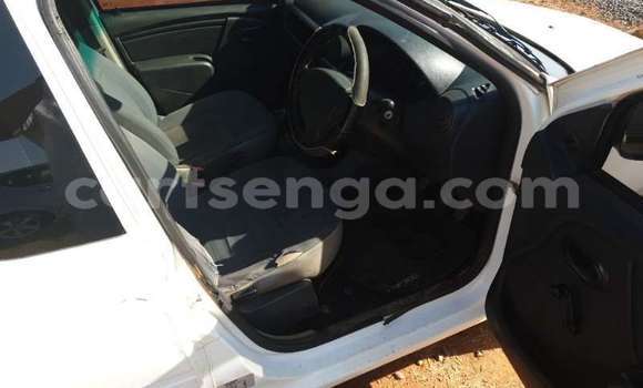 Acheter Occasion Voiture Nissan NP 300 Blanc à Ezulwini, Hhohho Acheter Occasion Voiture Nissan NP 300 Blanc à Ezulwini, Hhohho