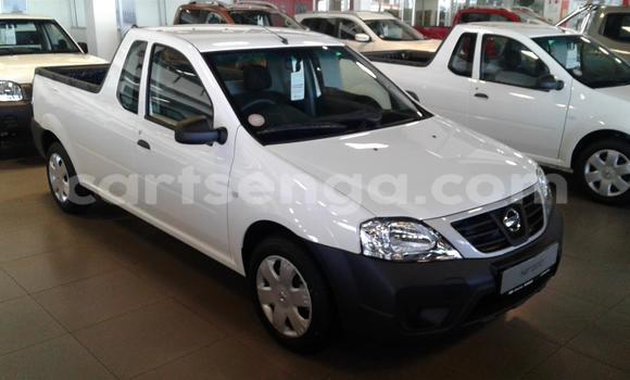 Acheter Occasion Voiture Nissan NP 300 Blanc à Ezulwini, Hhohho Acheter Occasion Voiture Nissan NP 300 Blanc à Ezulwini, Hhohho