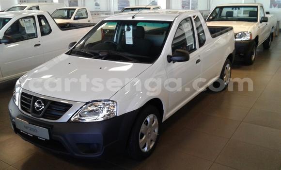 Acheter Occasion Voiture Nissan NP 300 Blanc à Ezulwini, Hhohho Acheter Occasion Voiture Nissan NP 300 Blanc à Ezulwini, Hhohho