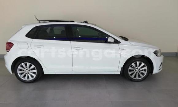 Acheter Occasion Voiture Volkswagen Polo Blanc à Ezulwini, Hhohho Acheter Occasion Voiture Volkswagen Polo Blanc à Ezulwini, Hhohho