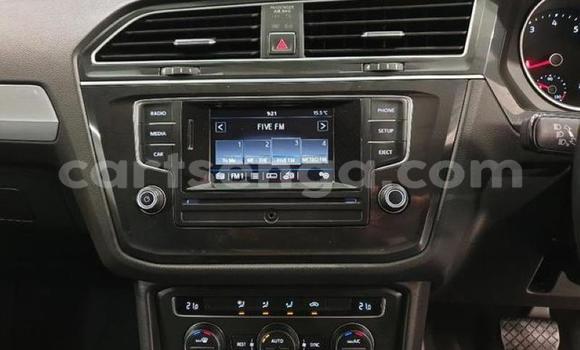 Nunua Ilio tumika Volkswagen Tiguan Silver Gari ndani ya Manzini nchini Manzini Nunua Ilio tumika Volkswagen Tiguan Silver Gari ndani ya Manzini nchini Manzini