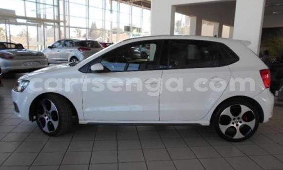 Nunua Ilio tumika Volkswagen Polo GTI White Gari ndani ya Mbabane nchini Manzini Nunua Ilio tumika Volkswagen Polo GTI White Gari ndani ya Mbabane nchini Manzini