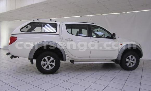Acheter Occasion Voiture Mitsubishi Triton Blanc à Manzini, Manzini Acheter Occasion Voiture Mitsubishi Triton Blanc à Manzini, Manzini