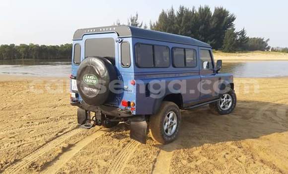 Acheter Occasion Voiture Land Rover Defender Bleu à Manzini, Manzini Acheter Occasion Voiture Land Rover Defender Bleu à Manzini, Manzini