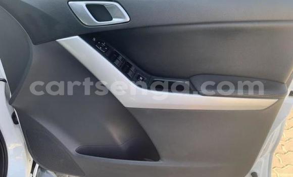 Buy Used Mazda BT-50 White Car in Ezulwini in Hhohho Buy Used Mazda BT-50 White Car in Ezulwini in Hhohho