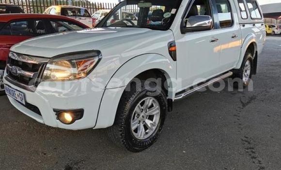 Buy Used Ford Ranger White Car in Hlatikulu in Shiselweni District Buy Used Ford Ranger White Car in Hlatikulu in Shiselweni District