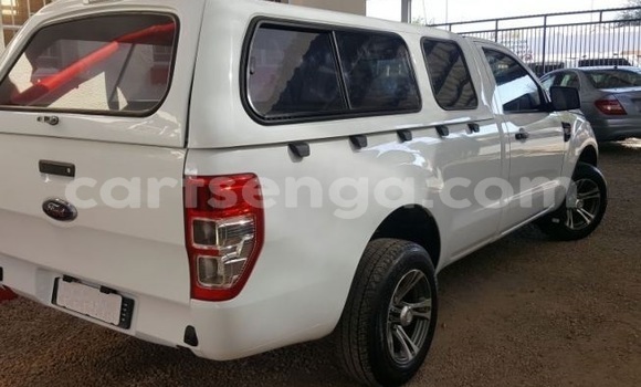 Buy Used Ford Ranger White Car in Ezulwini in Hhohho Buy Used Ford Ranger White Car in Ezulwini in Hhohho