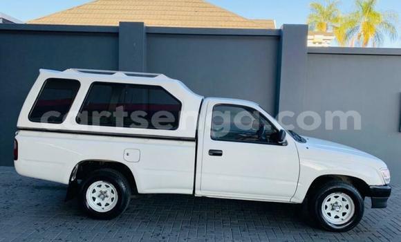 Buy Used Toyota Hilux White Car in Ezulwini in Hhohho Buy Used Toyota Hilux White Car in Ezulwini in Hhohho
