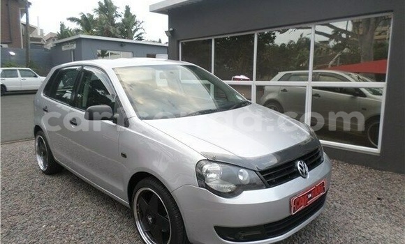 Nunua Ilio tumika Volkswagen Polo Silver Gari ndani ya Ezulwini nchini Hhohho Nunua Ilio tumika Volkswagen Polo Silver Gari ndani ya Ezulwini nchini Hhohho