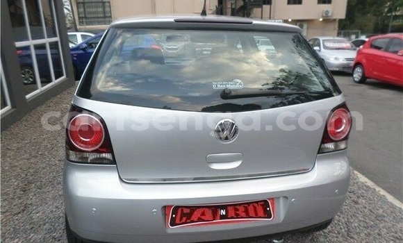 Nunua Ilio tumika Volkswagen Polo Silver Gari ndani ya Ezulwini nchini Hhohho Nunua Ilio tumika Volkswagen Polo Silver Gari ndani ya Ezulwini nchini Hhohho