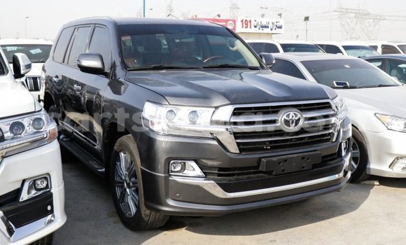 Buy Import Toyota Land Cruiser Black Car in Import - Dubai in Hhohho Buy Import Toyota Land Cruiser Black Car in Import - Dubai in Hhohho