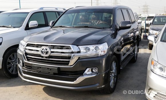 Buy Import Toyota Land Cruiser Black Car in Import - Dubai in Hhohho Buy Import Toyota Land Cruiser Black Car in Import - Dubai in Hhohho