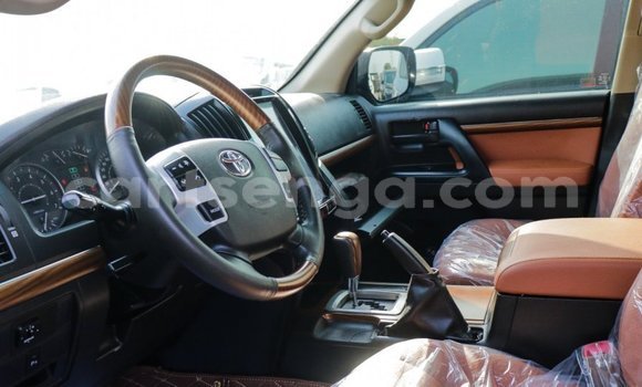 Buy Import Toyota Land Cruiser Black Car in Import - Dubai in Hhohho Buy Import Toyota Land Cruiser Black Car in Import - Dubai in Hhohho