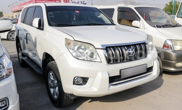 Nunua Imported Toyota Prado White Gari ndani ya Import - Dubai nchini Hhohho Nunua Imported Toyota Prado White Gari ndani ya Import - Dubai nchini Hhohho