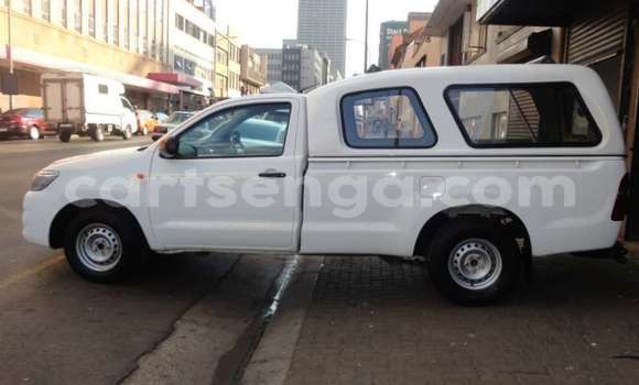 Acheter Occasion Voiture Toyota Hilux Blanc à Ezulwini, Hhohho Acheter Occasion Voiture Toyota Hilux Blanc à Ezulwini, Hhohho